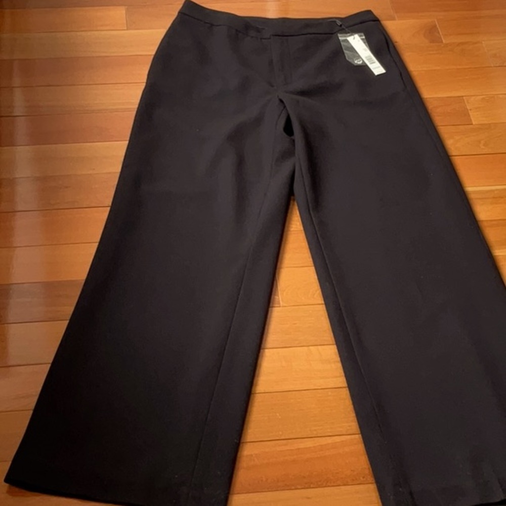 NWT Tahari wide leg pants